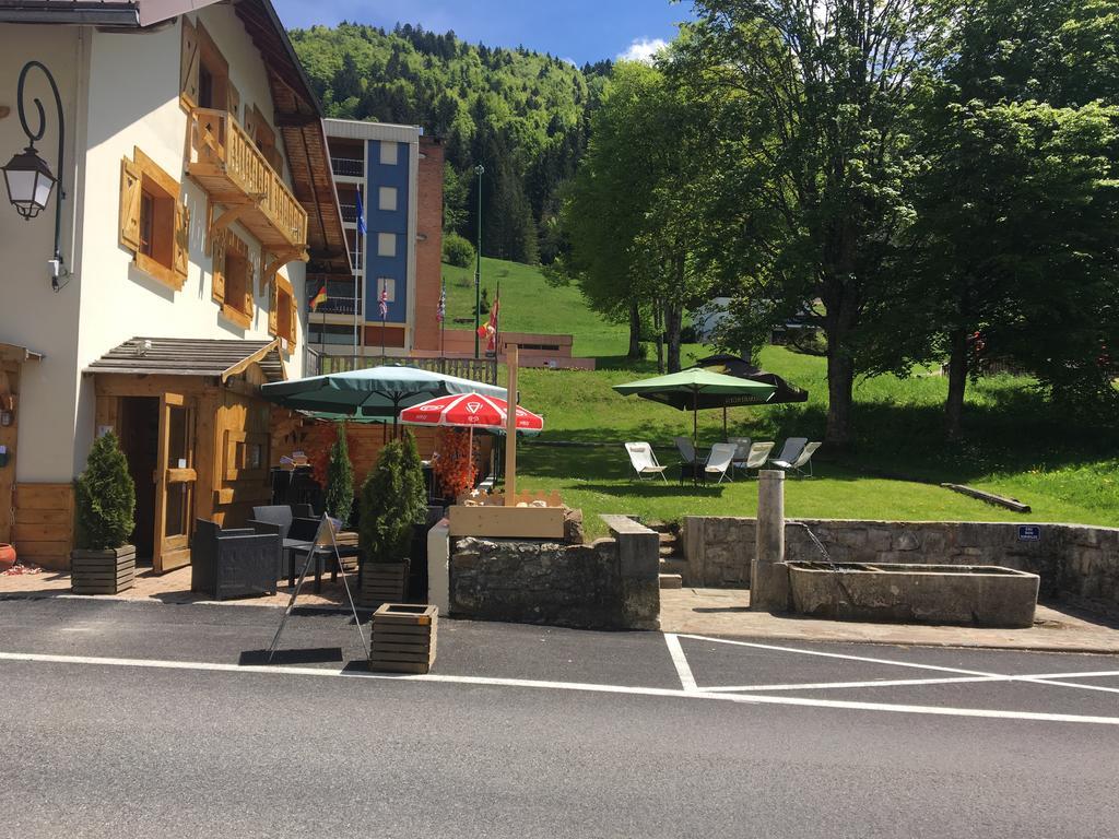 Bed and Breakfast Relais Mont Jura Adults Only Lélex Exterior foto