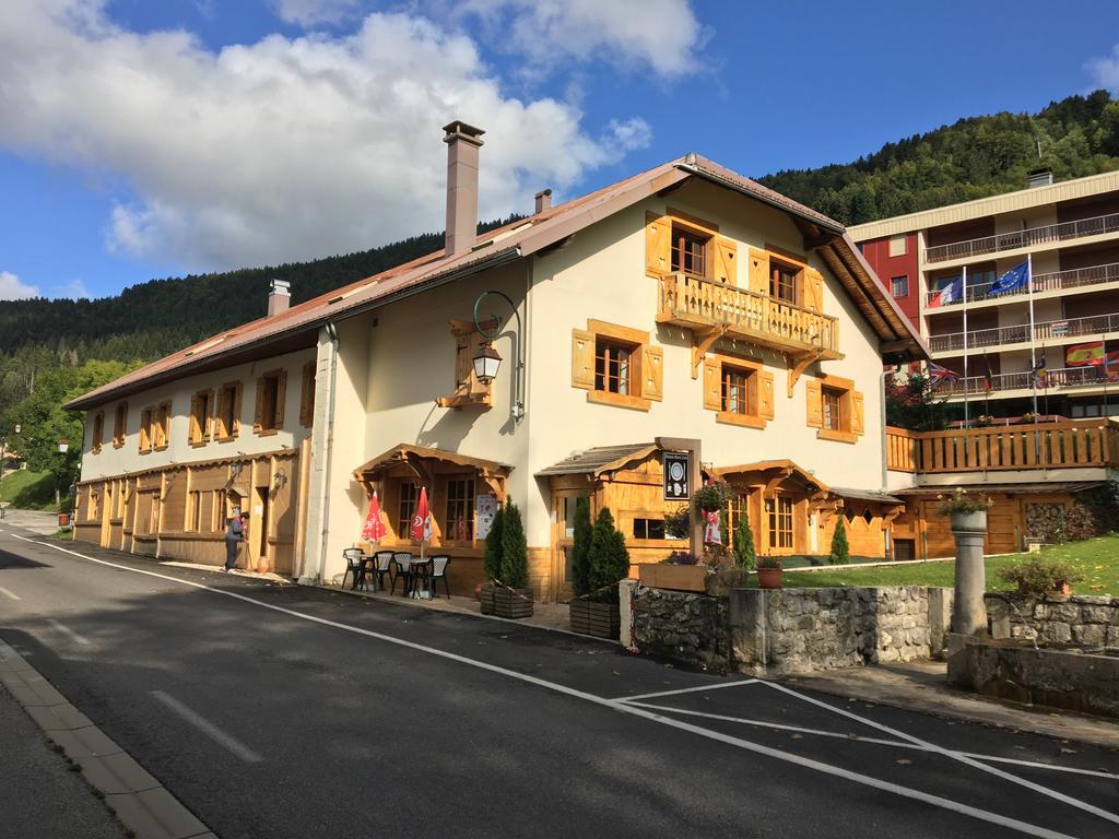 Bed and Breakfast Relais Mont Jura Adults Only Lélex Exterior foto